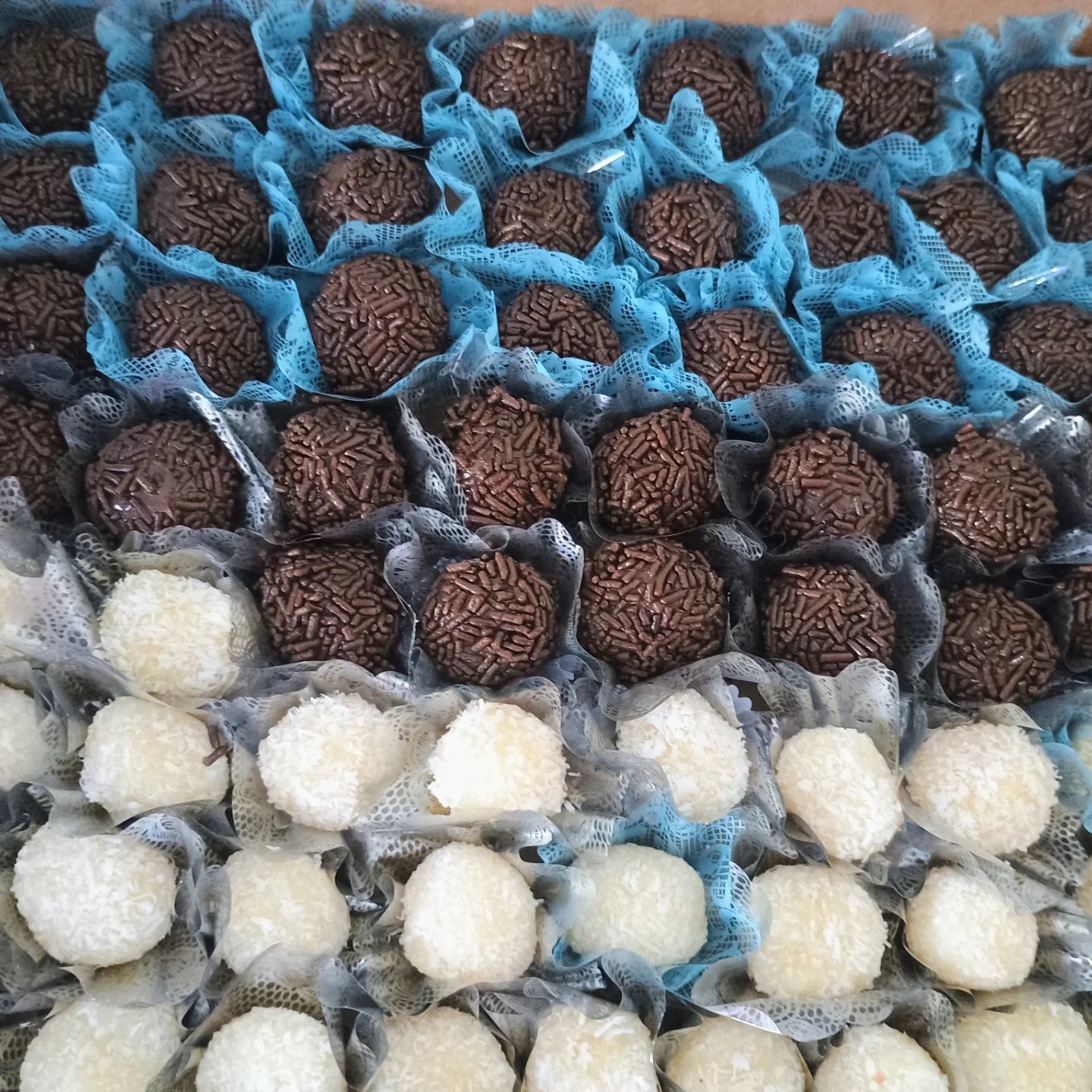 Brigadeiro e beijinho